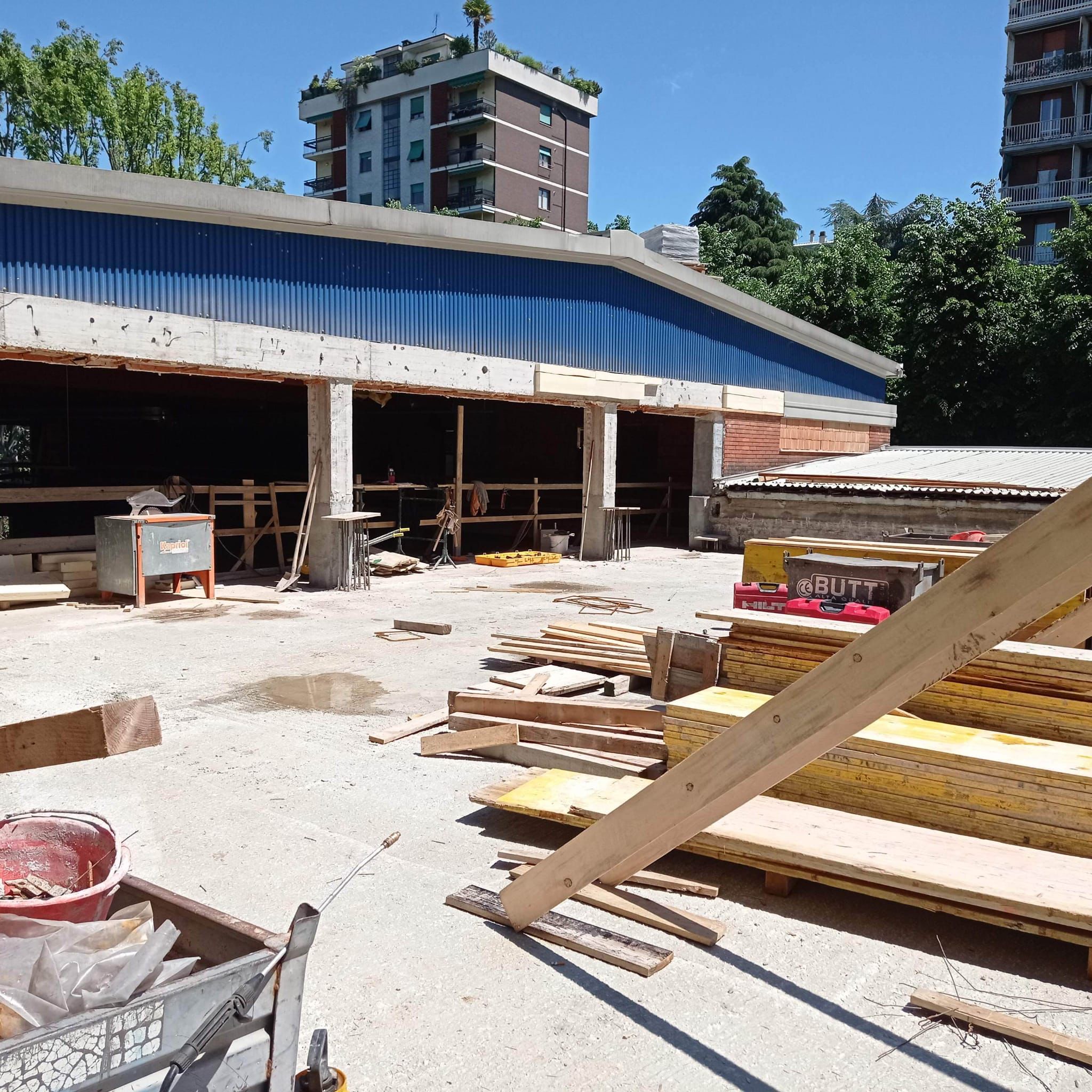 immagine di galleria 'Piscina De Gregorio'