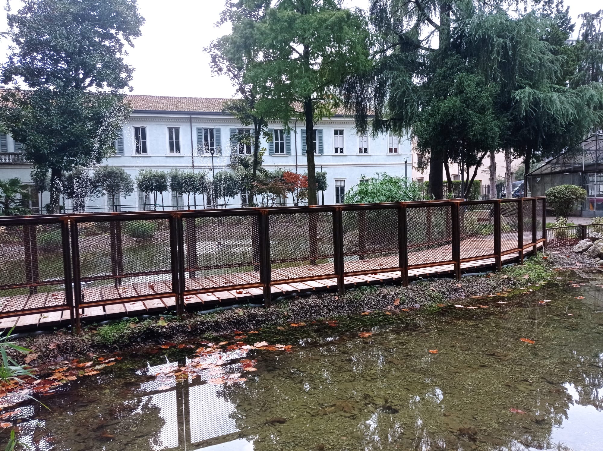 immagine di galleria 'Restyling del giardino di villa Mylius - prima parte'