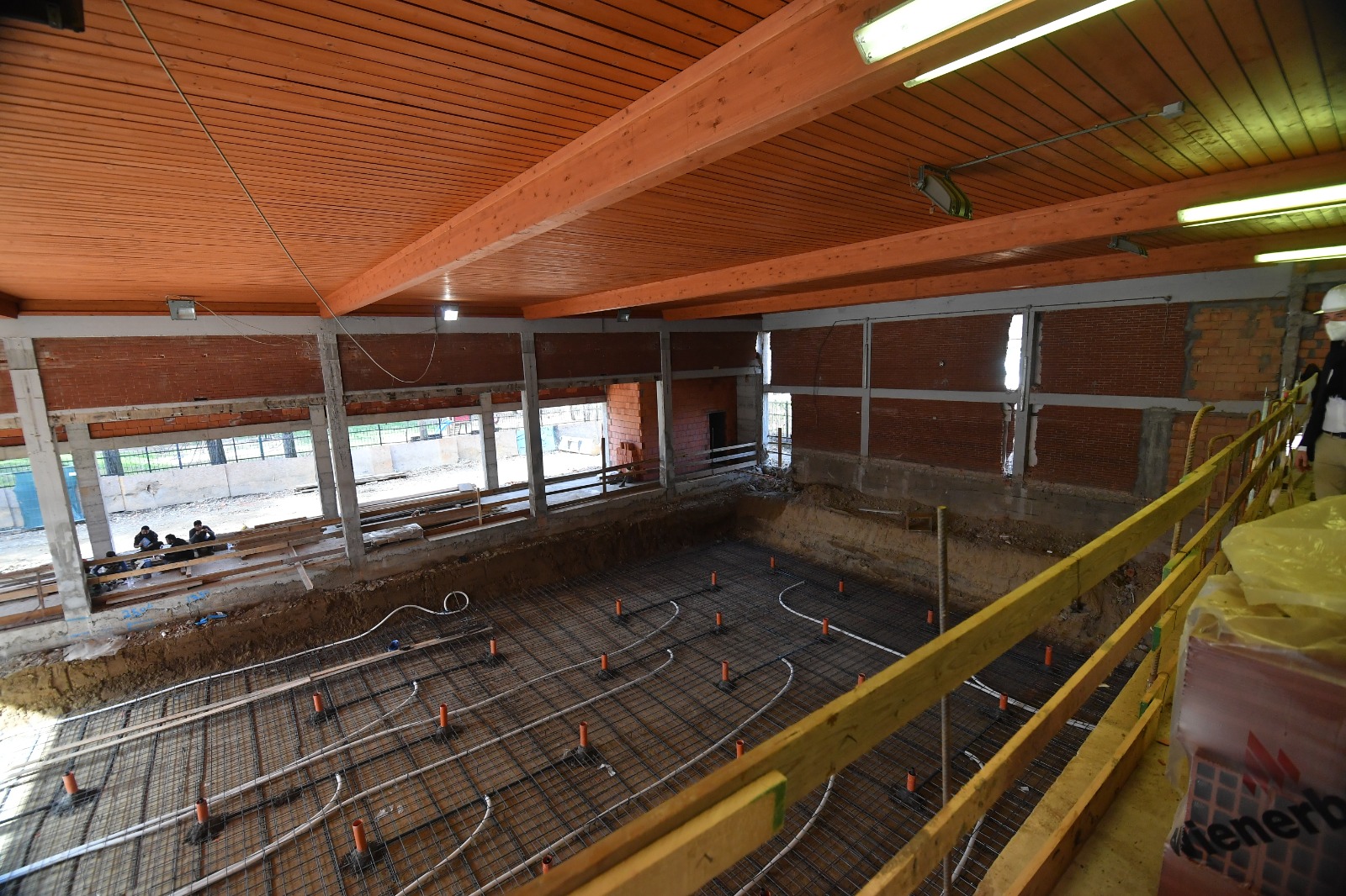 immagine di galleria 'Piscina De Gregorio'