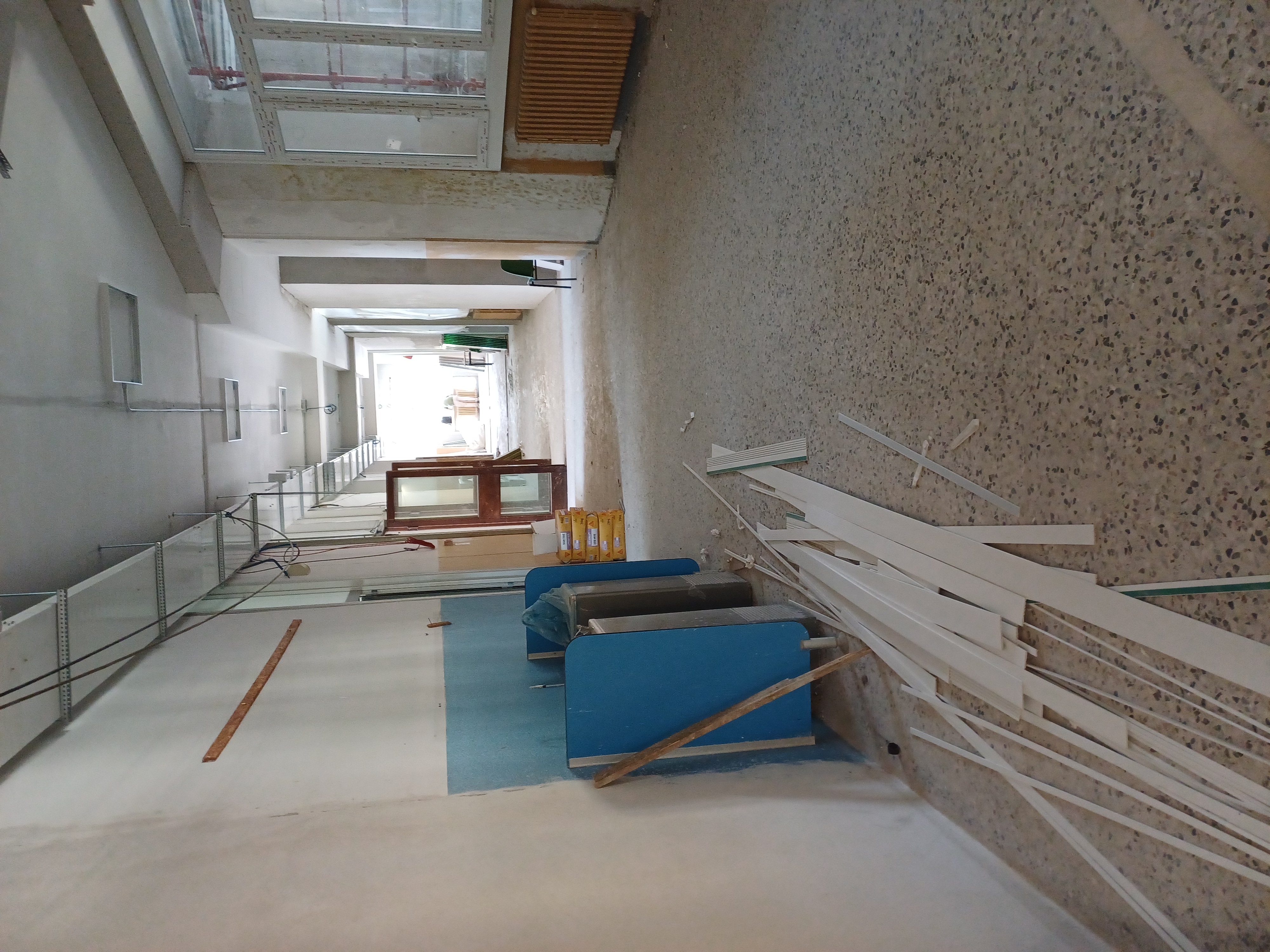 immagine di galleria 'Scuola Oriani: il cantiere'