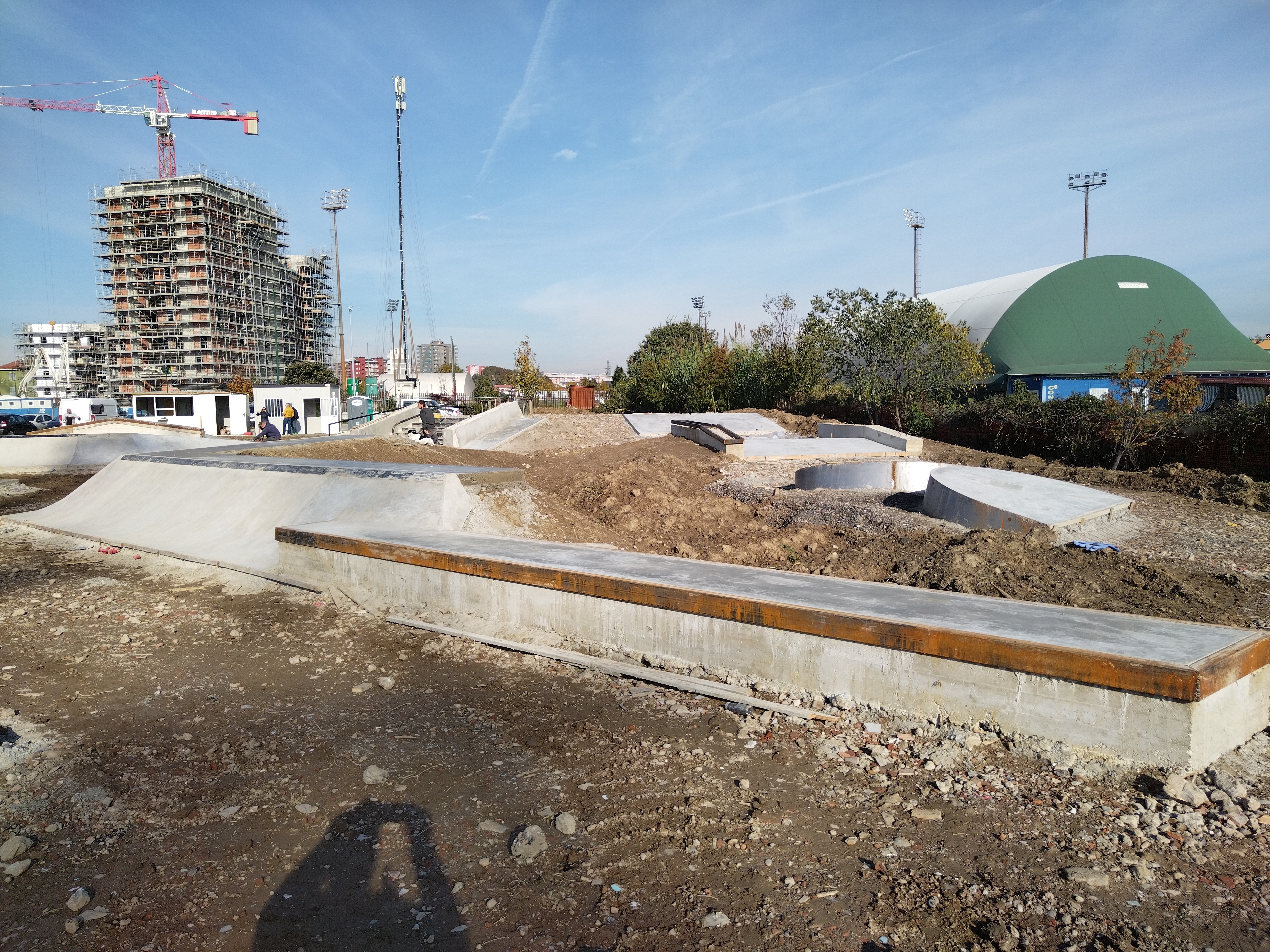 immagine di galleria 'Sixth plaza: le foto del cantiere dello skatepark nel Parco di Cascina Gatti'