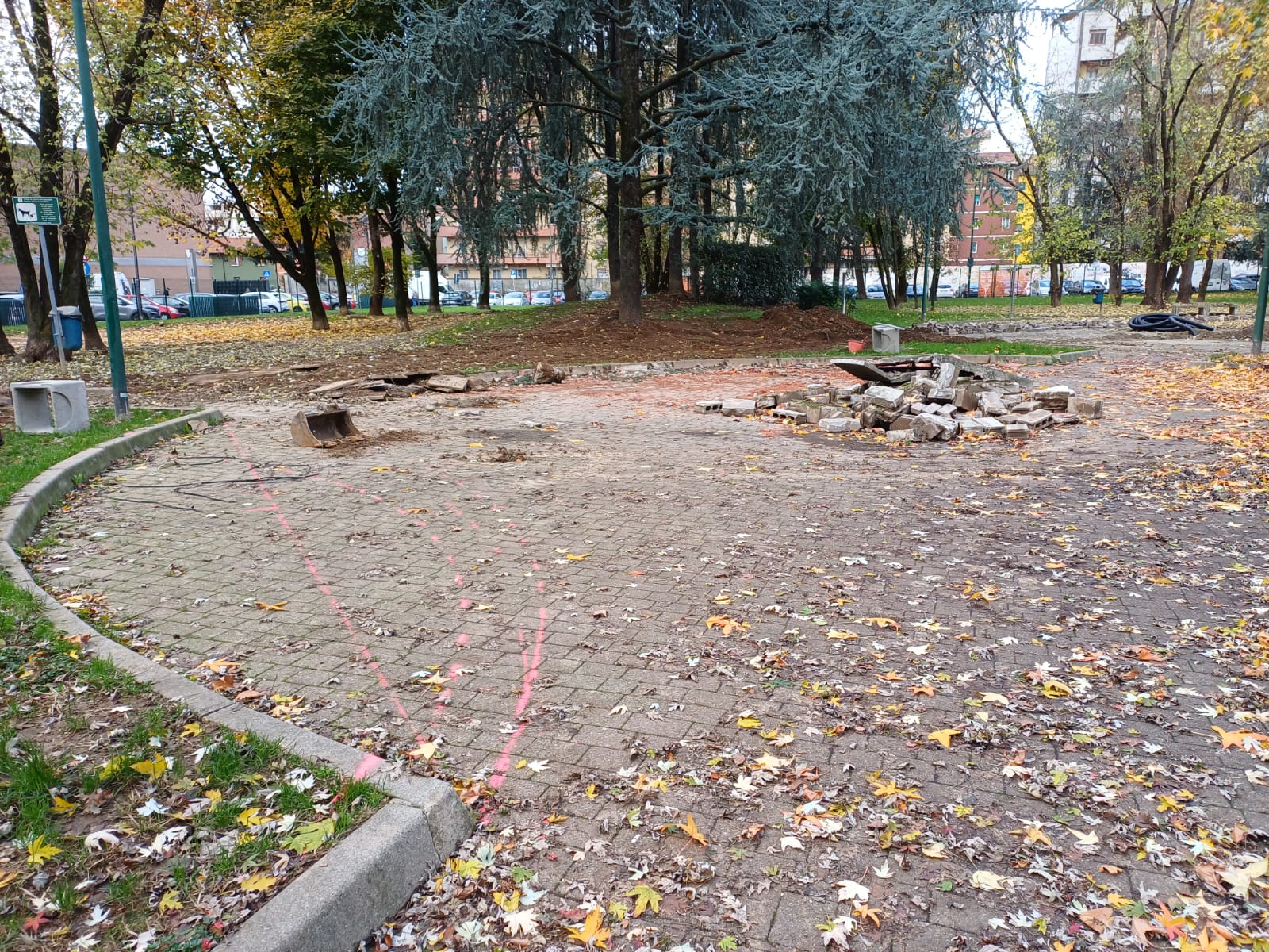 immagine di galleria 'Riqualificazione del giardino Bazzega-Corridoni Padovani'