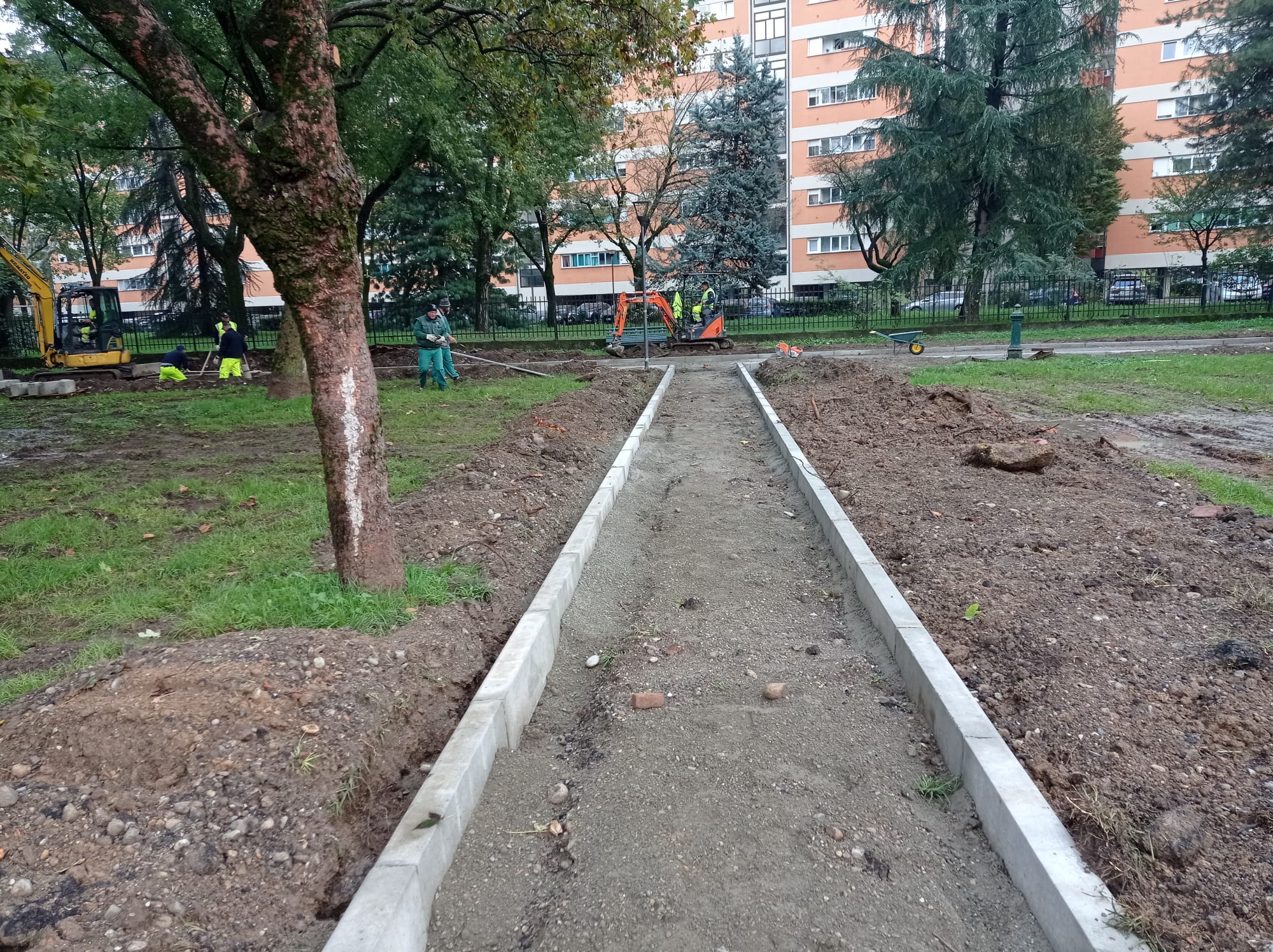 immagine di galleria 'Giardino ex Fornace: finiti i lavori'