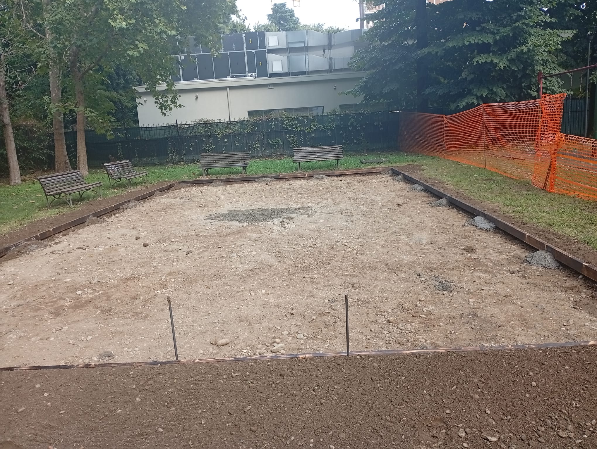 immagine di galleria 'Area giochi inclusiva al giardino Magenta'