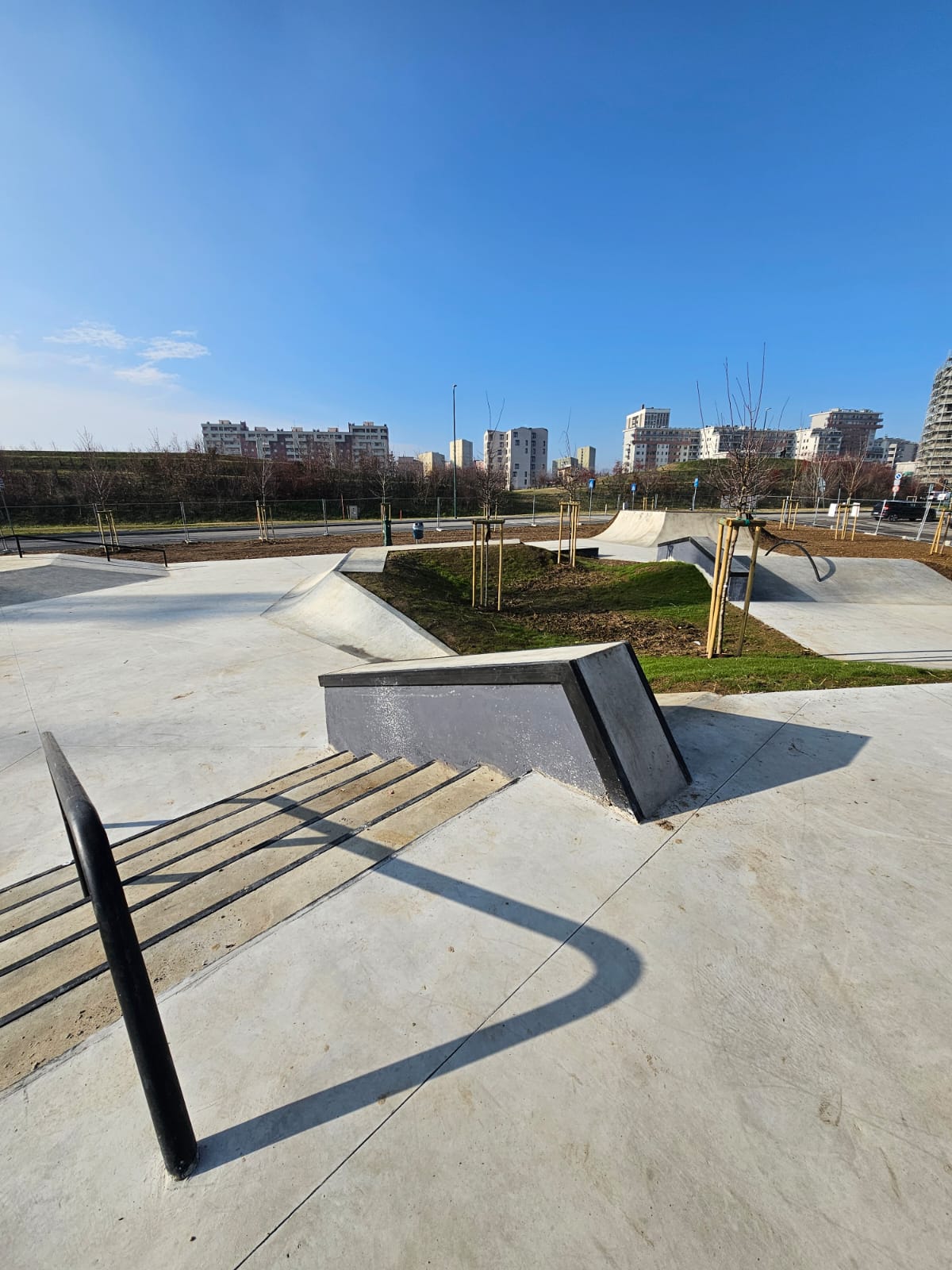 immagine di galleria 'Sixth plaza: le foto del cantiere dello skatepark nel Parco di Cascina Gatti'