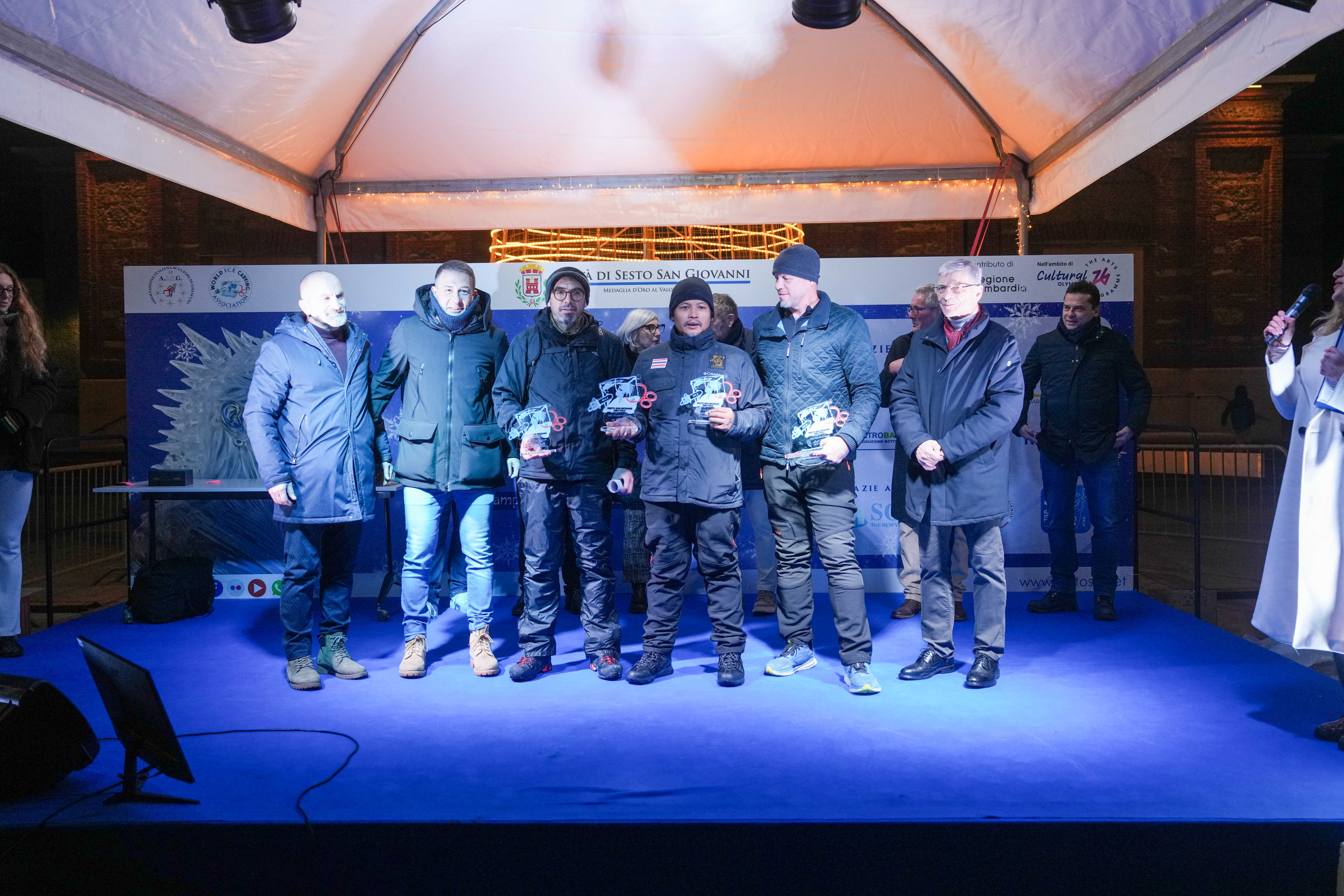 immagine di galleria 'World Ice Art Championship'