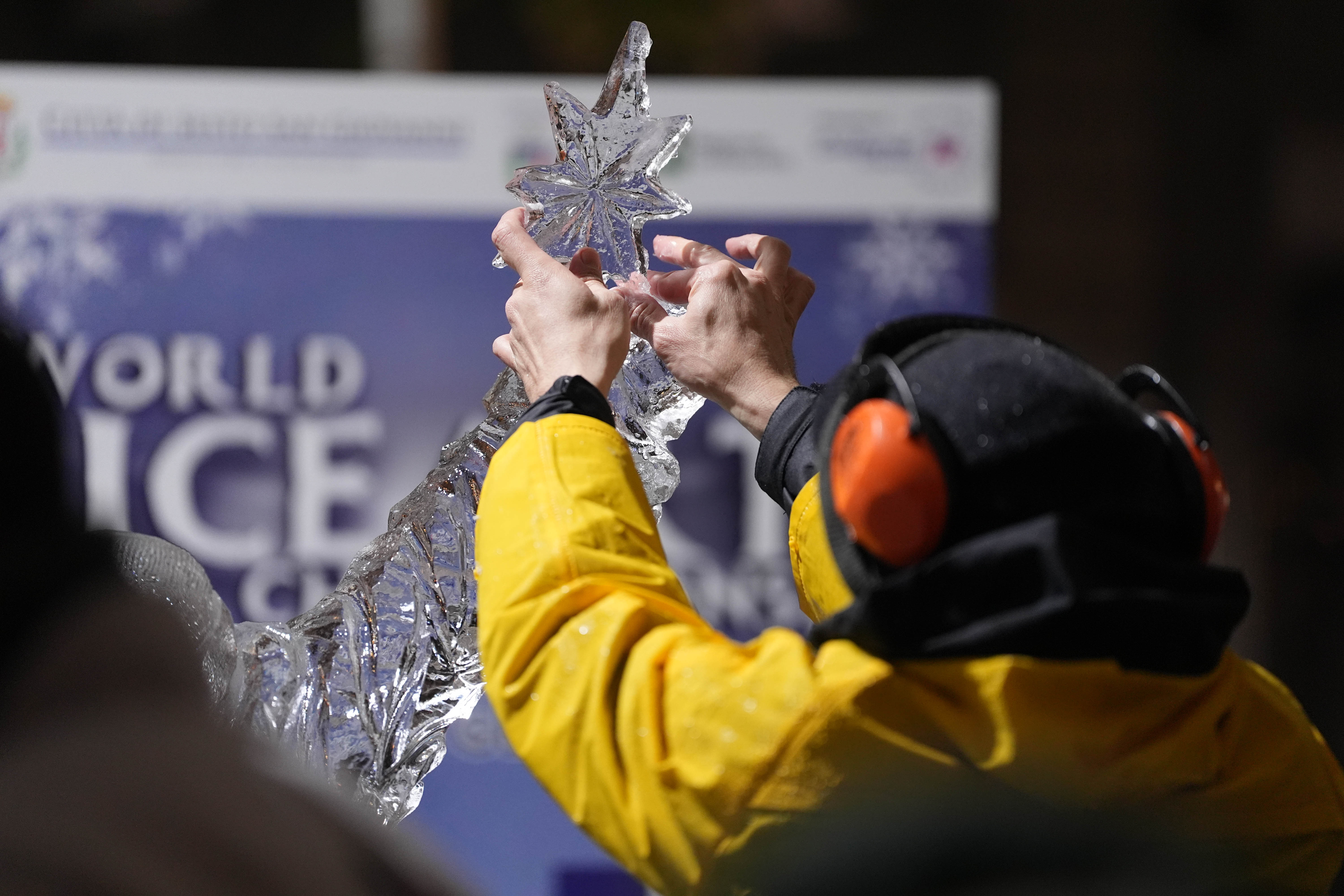 immagine di galleria 'Finale assoluta del Campionato “World Ice Art Championship”'