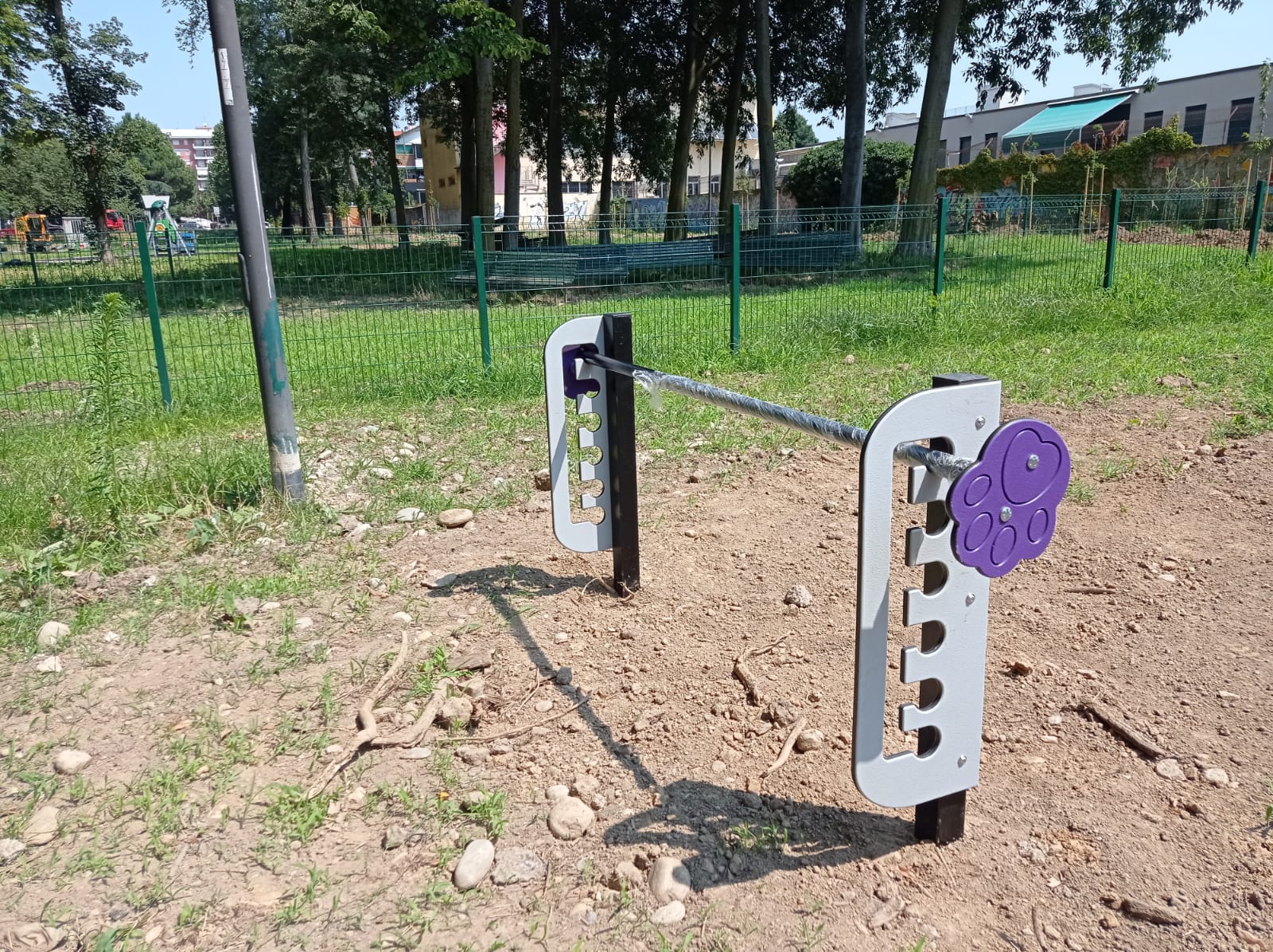 immagine di galleria 'Area Agility Dog – giardino Duse via Pisa'