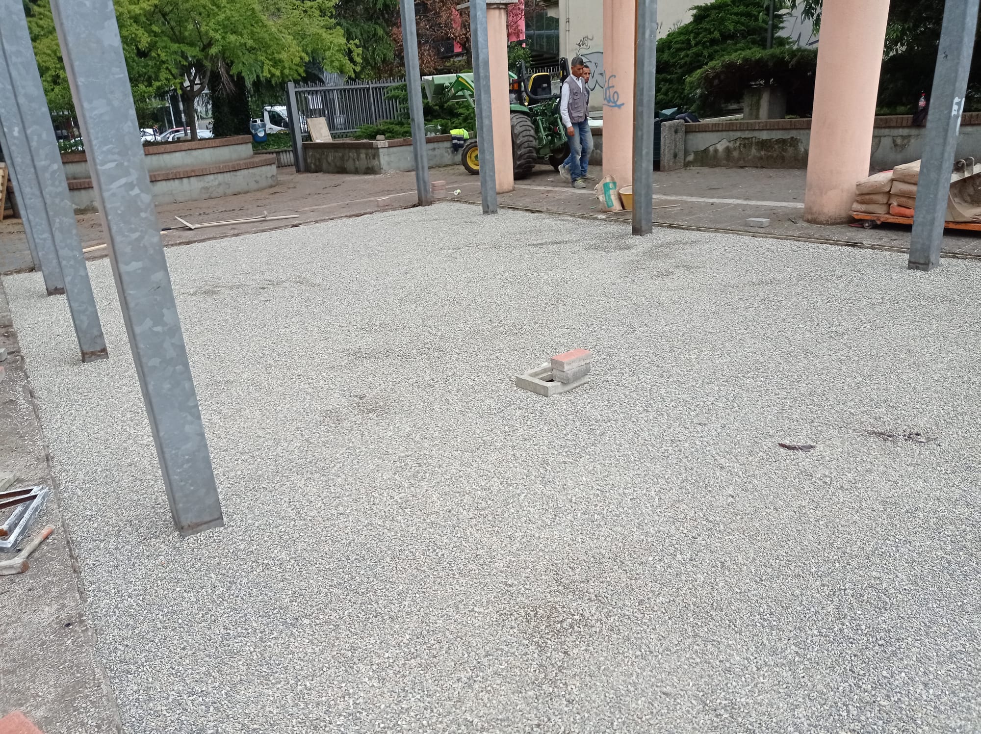 immagine di galleria 'Il Giardino delle colonne'