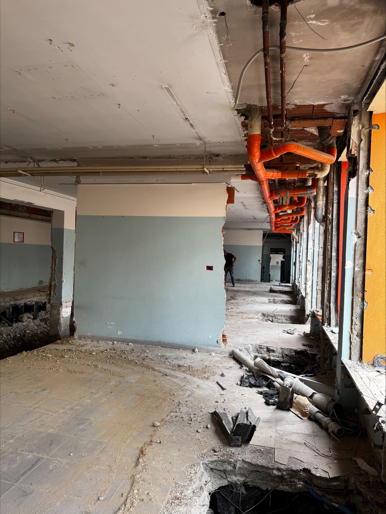 immagine di galleria 'Scuola Oriani: il cantiere'