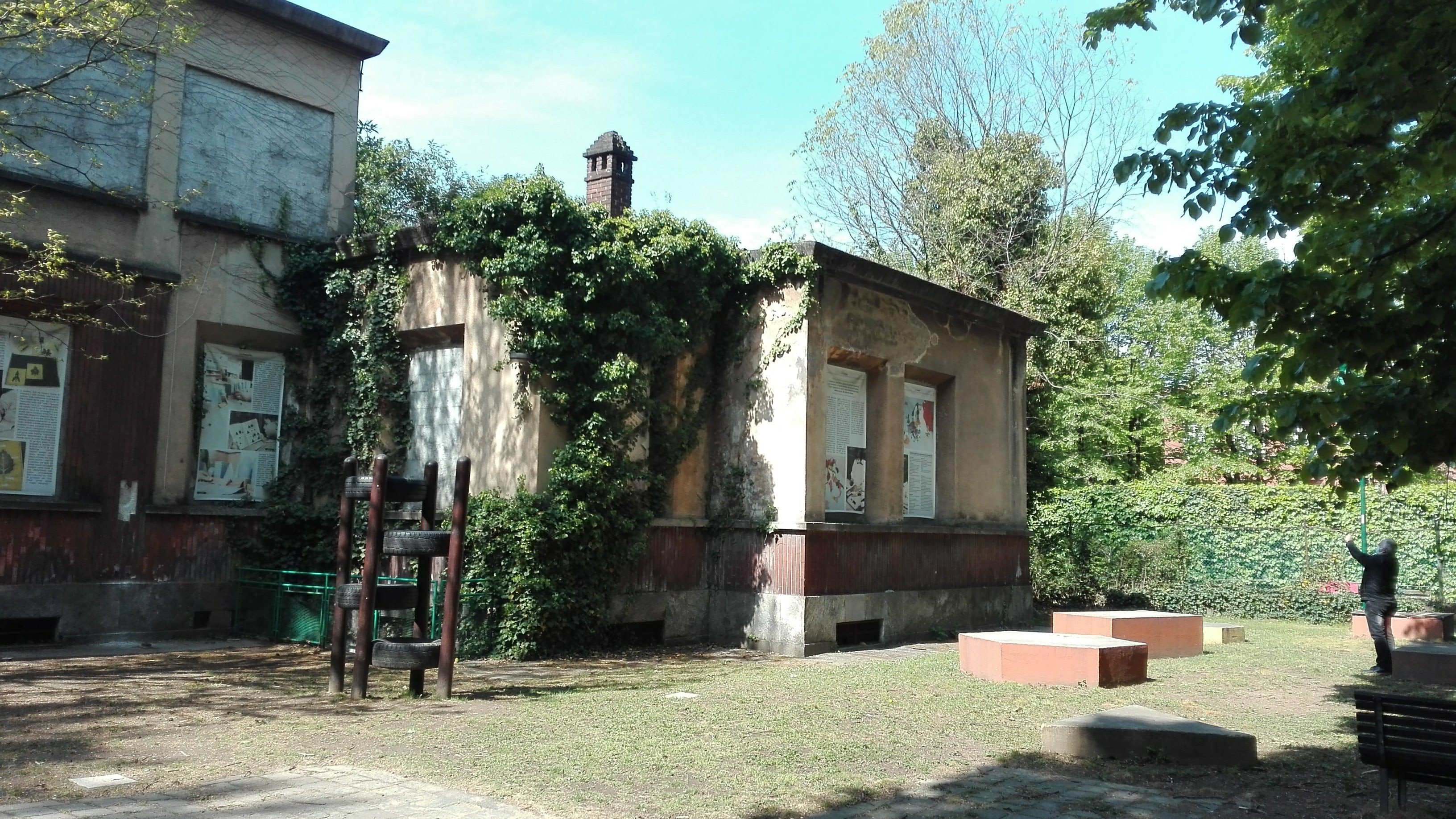 immagine di galleria 'Casa dei Bambini Montessori: centro polifunzionale per la famiglia'