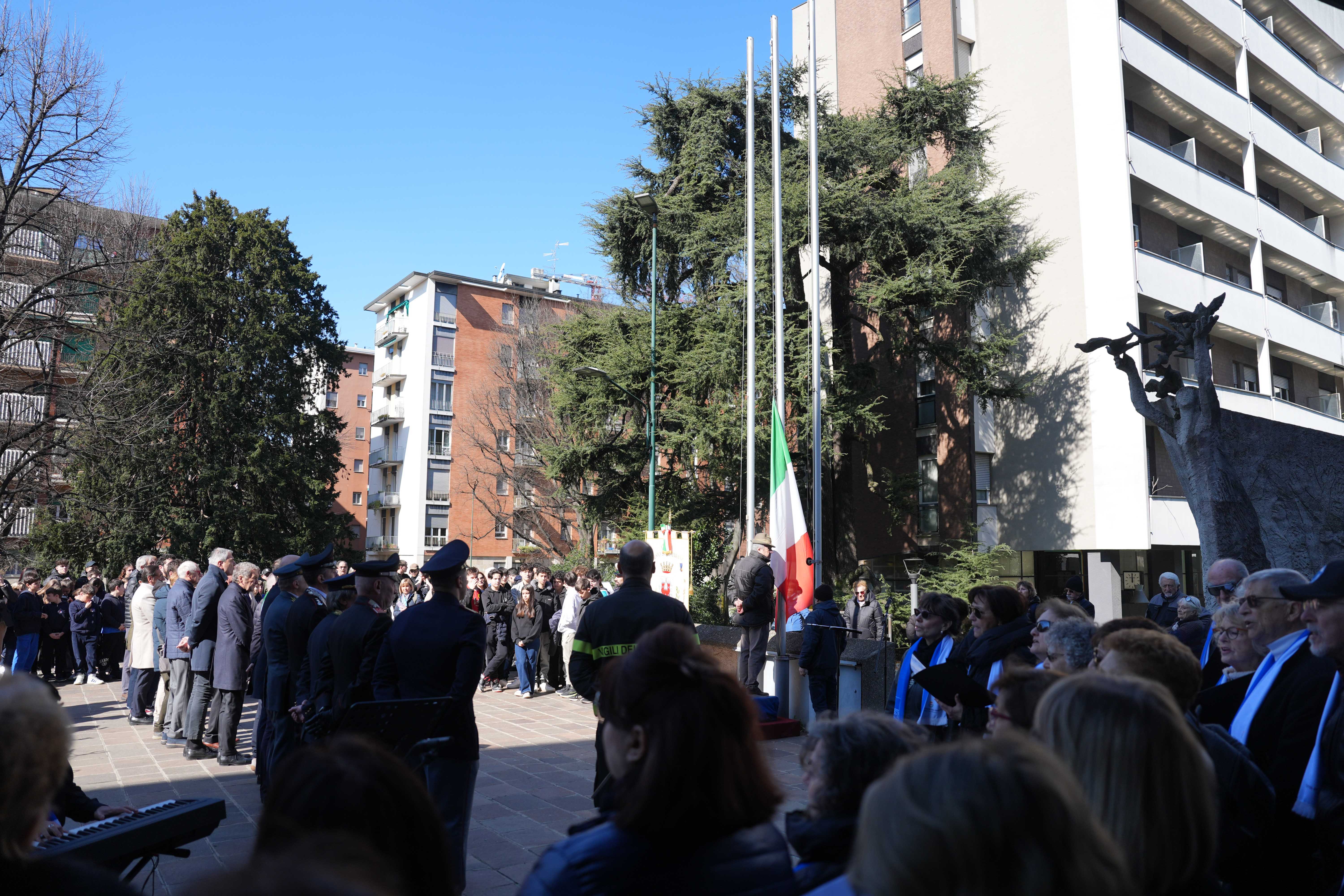 immagine di galleria 'Giornata dell’Unità Nazionale, della Costituzione, dell’Inno e della Bandiera 2025'
