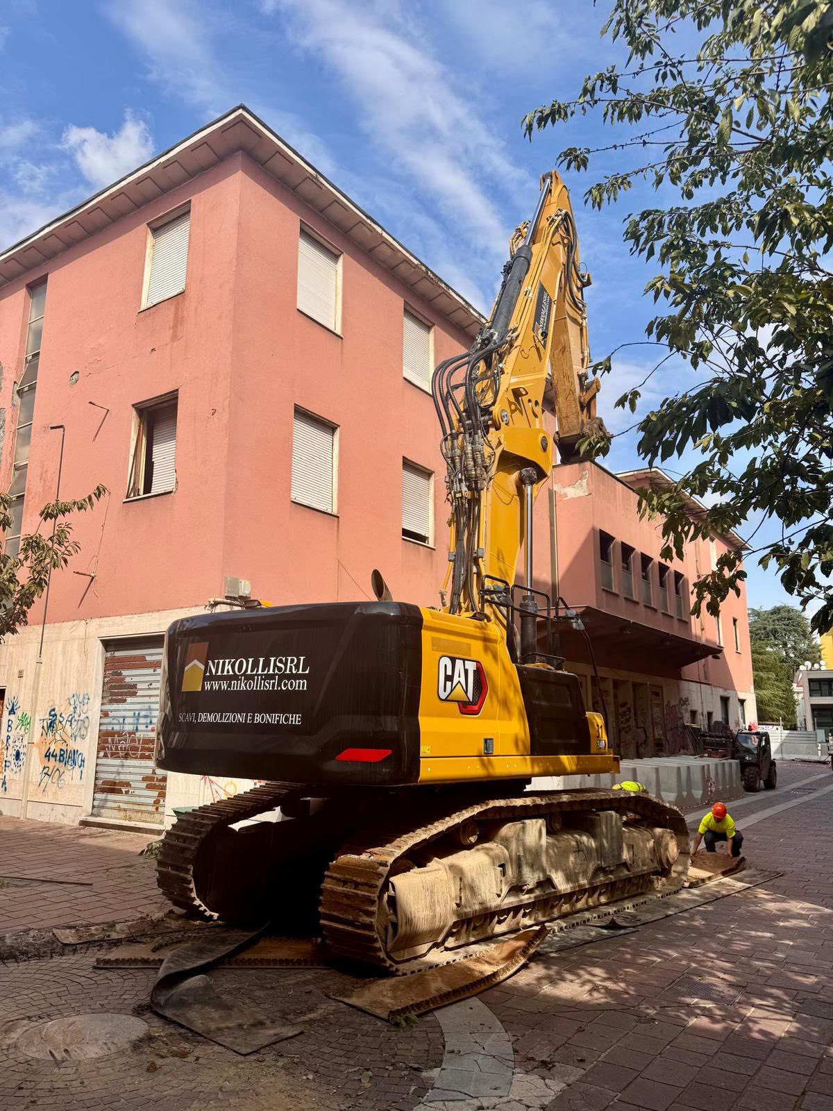 immagine di galleria 'La riqualificazione dell’ex Cinema Elena'