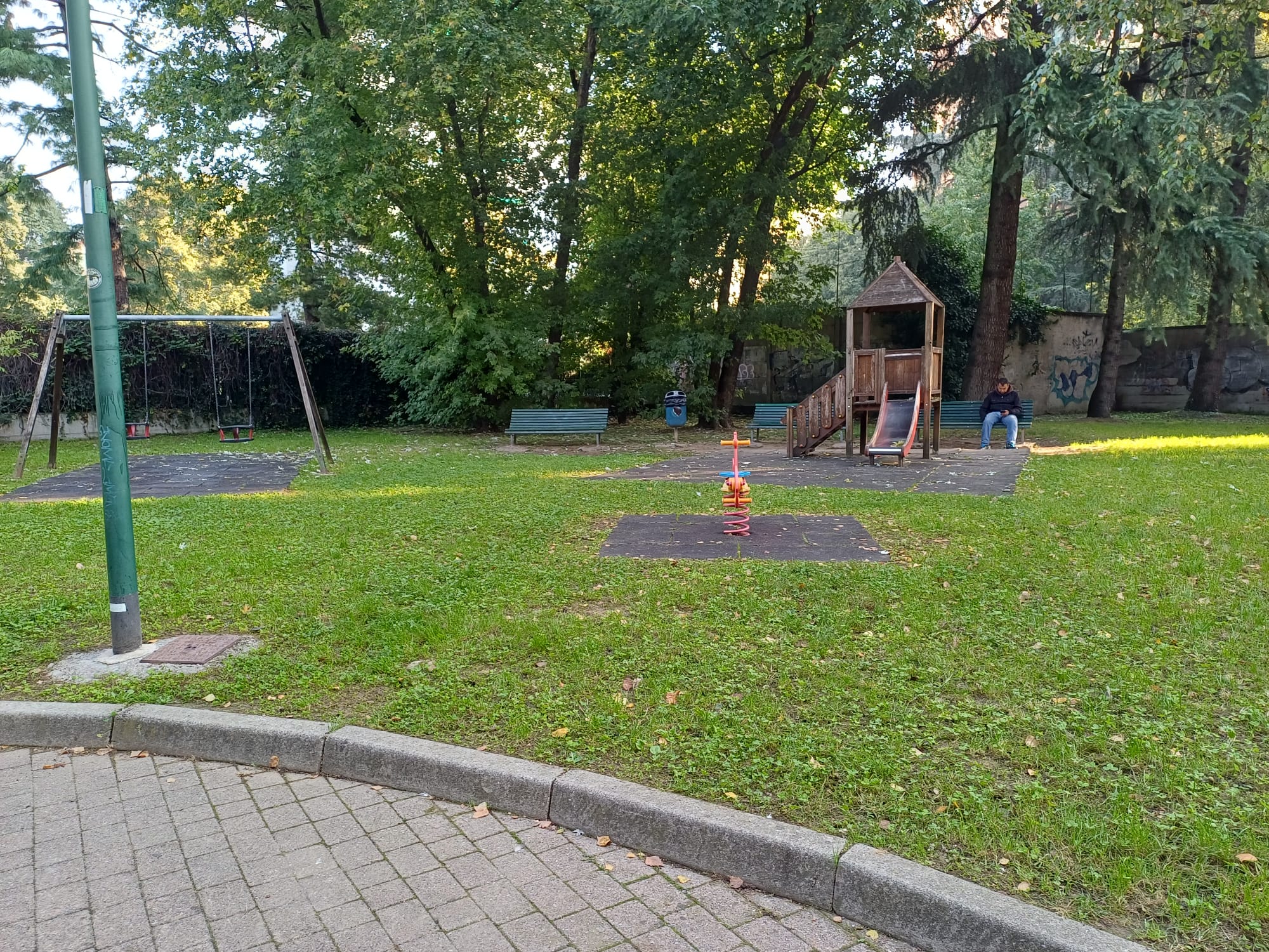immagine di galleria 'Riqualificazione del giardino Bazzega-Corridoni Padovani'