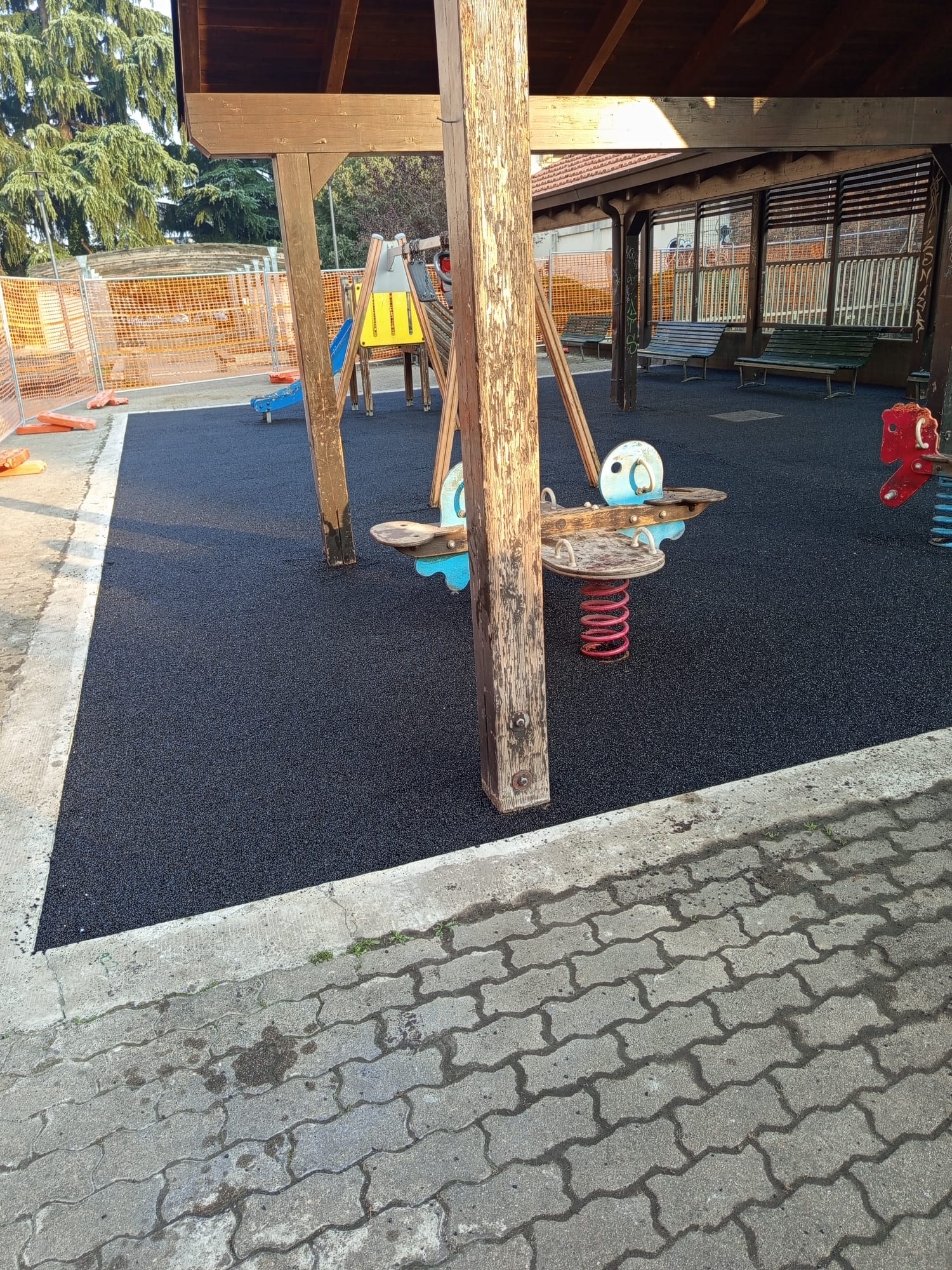 immagine di galleria 'Il Giardino delle colonne'