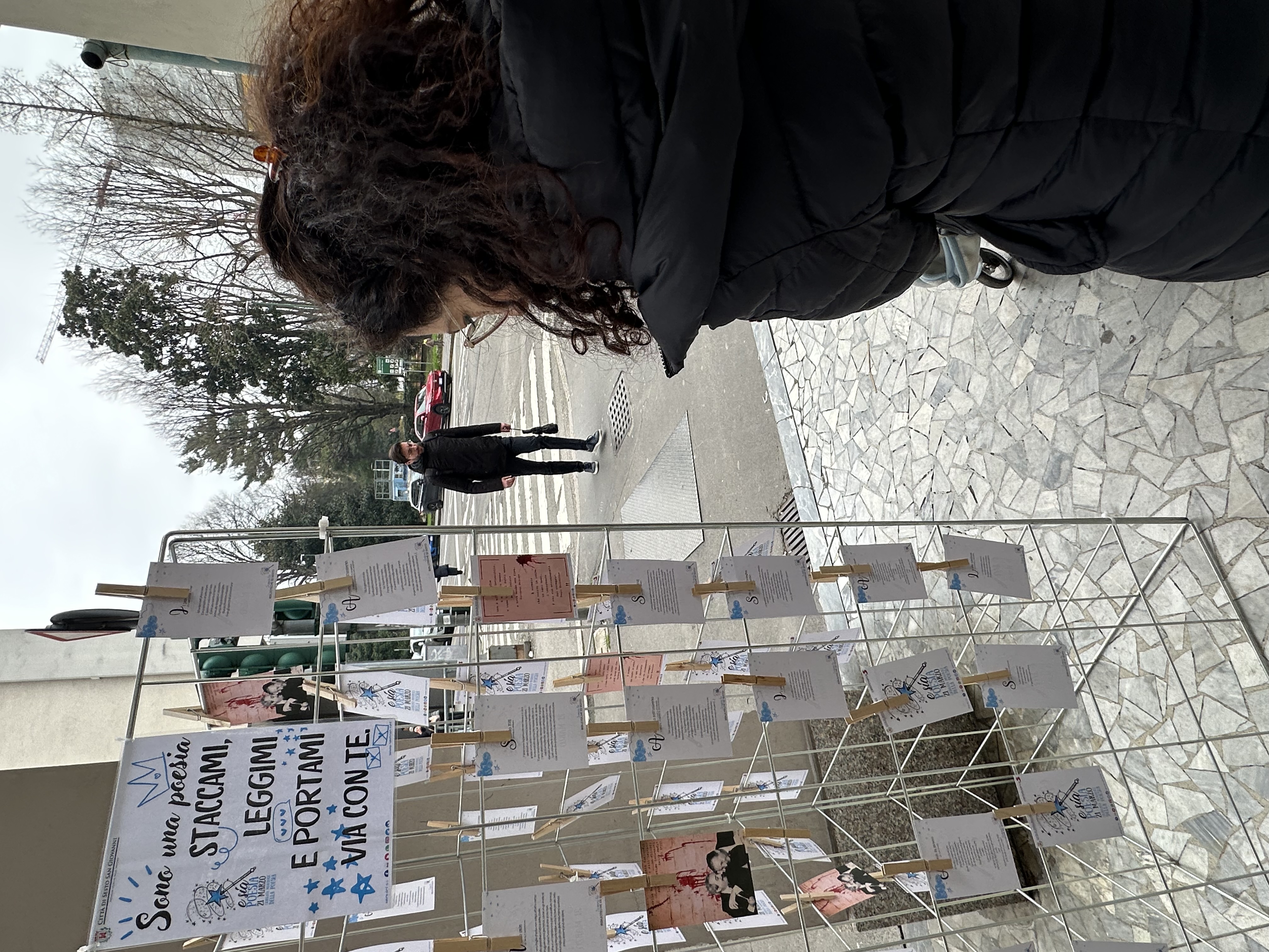 immagine di galleria 'E sia poesia 2025'