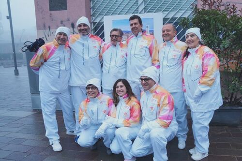 immagine di galleria 'La Fiamma Olimpica accende Sesto!'