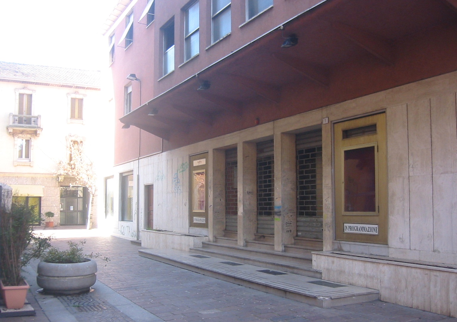 immagine di galleria 'La riqualificazione dell’ex Cinema Elena'