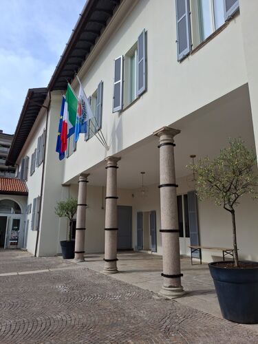 immagine di galleria 'Il restyling di Villa Visconti d'Aragona e della sua Biblioteca'