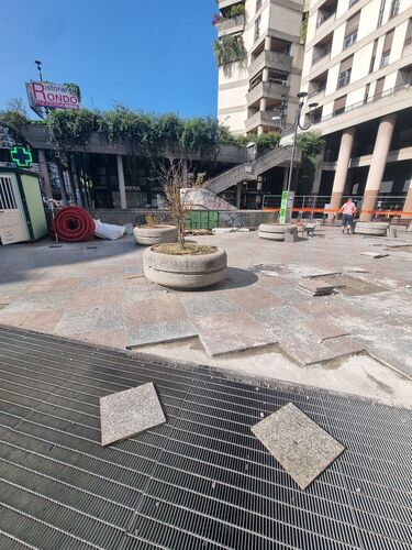 immagine di galleria 'Riqualificazione piazza IV Novembre'