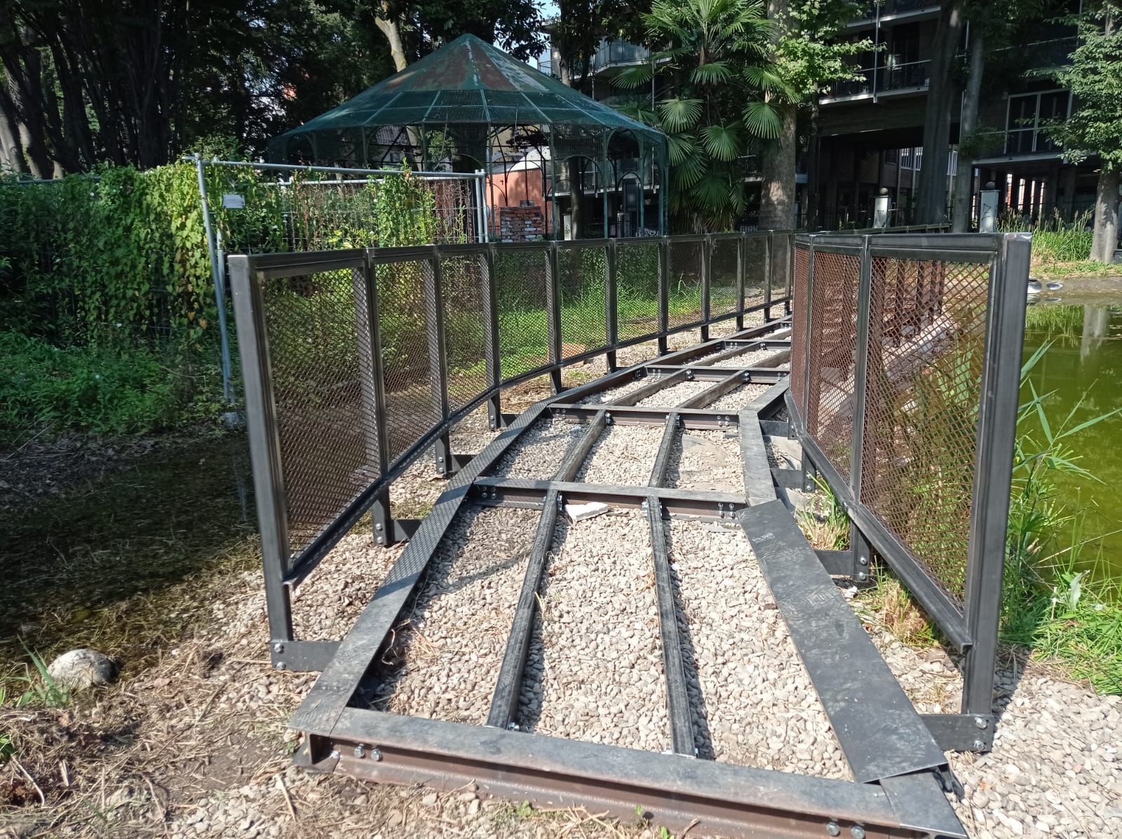 immagine di galleria 'Restyling del giardino di villa Mylius - prima parte'