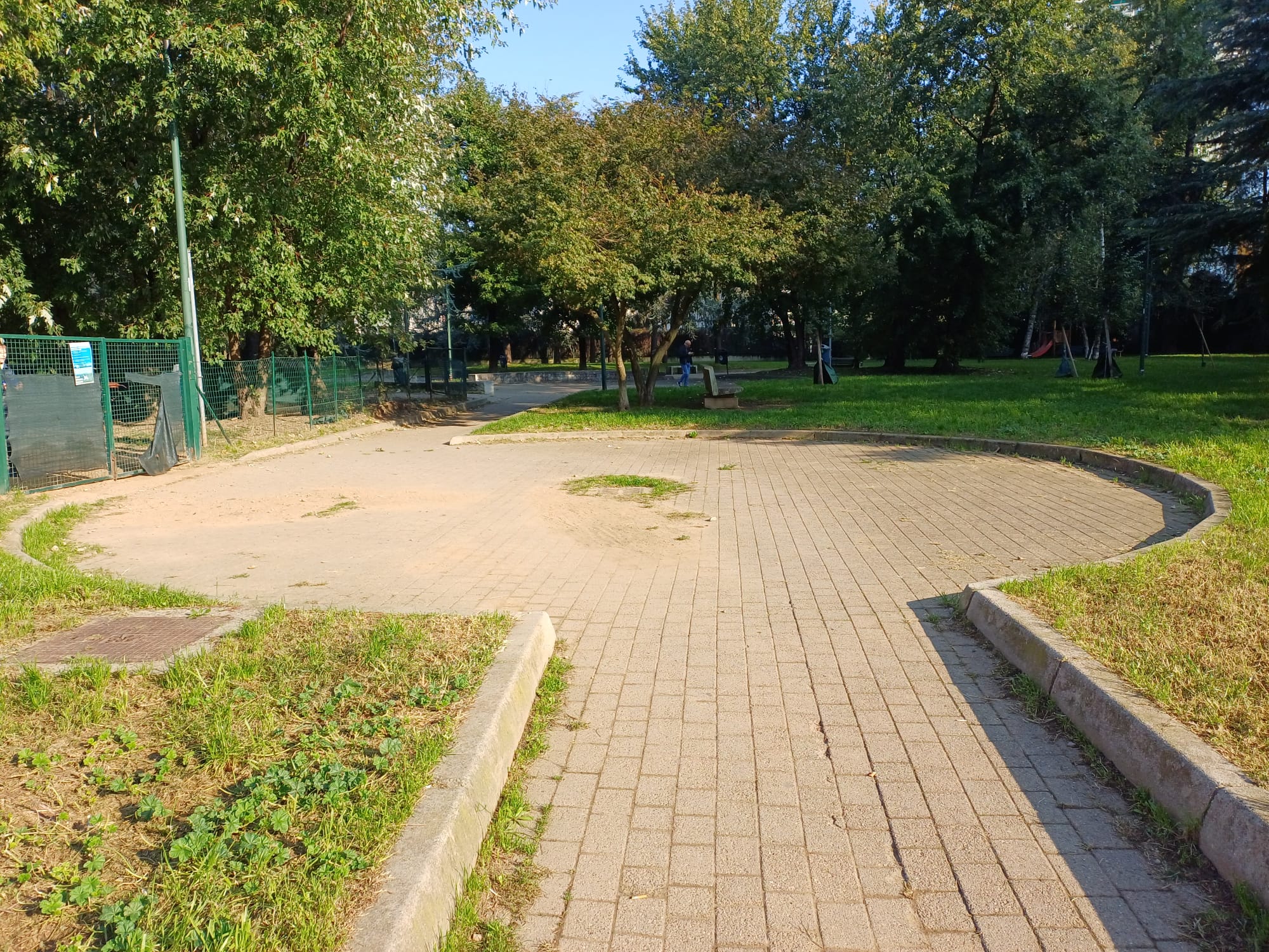 immagine di galleria 'Riqualificazione del giardino Bazzega-Corridoni Padovani'