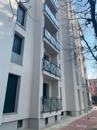 immagine di galleria 'Quartiere Primavera: riqualificazione di due condomini'