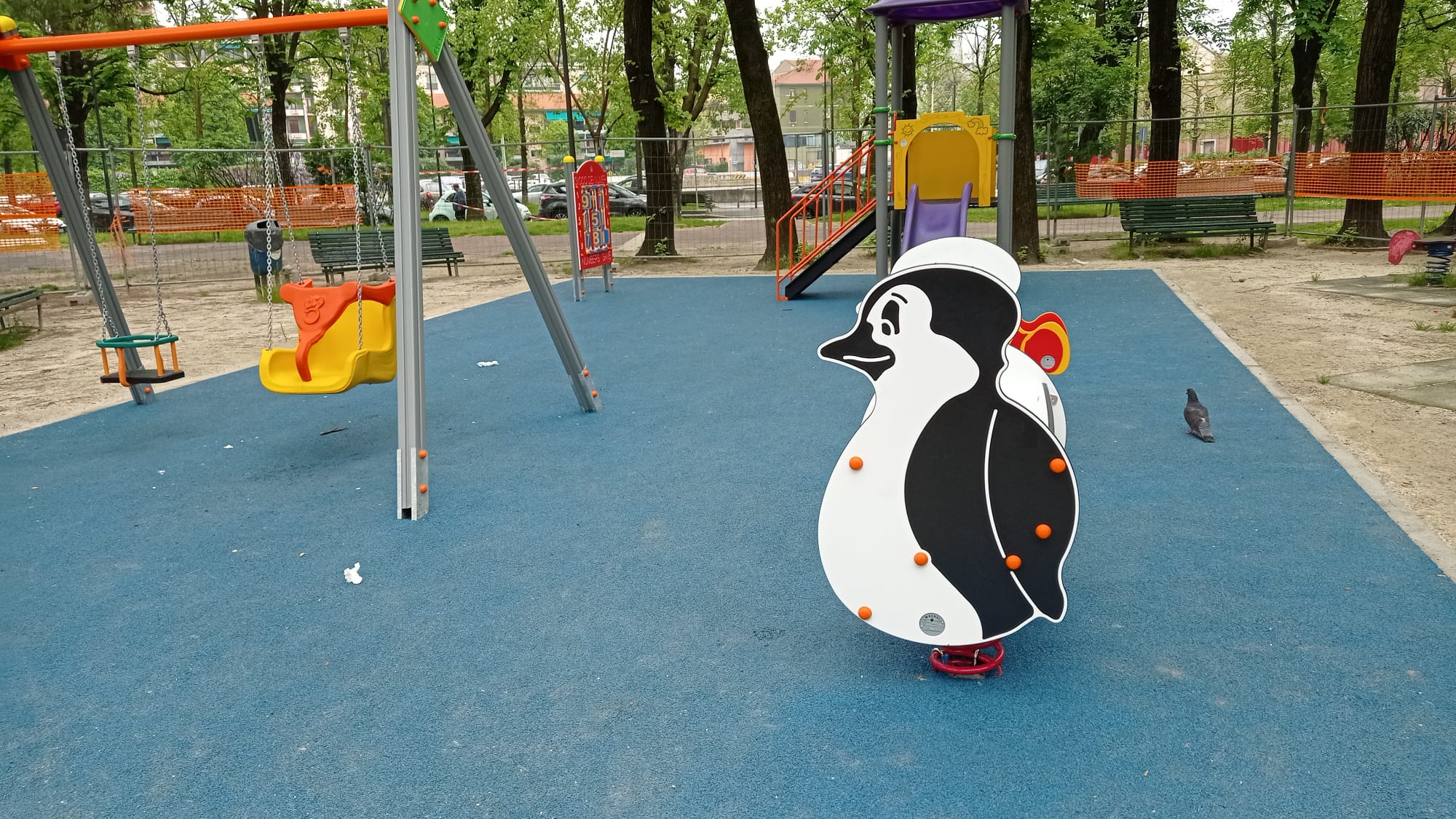 immagine di galleria 'Giardino XXV aprile: nuovi giochi inclusivi!'