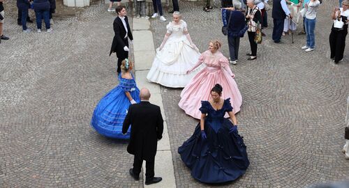immagine di galleria 'Inaugurazione di Villa Visconti D'Aragona'