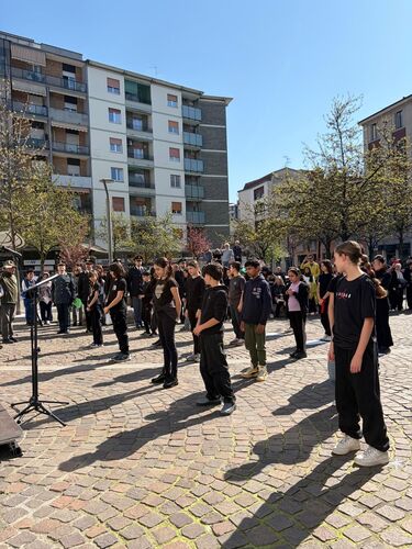 immagine di galleria 'Giornata della Poesia, della Memoria e dell'Impegno civile 2026'