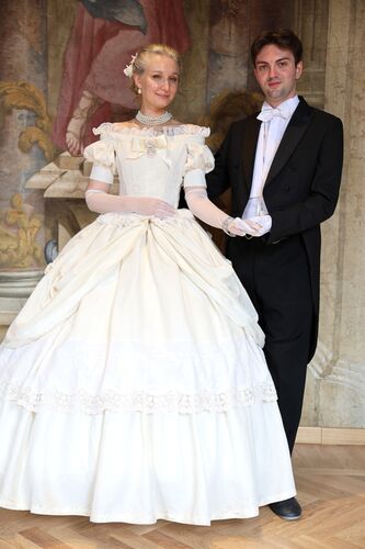 immagine di galleria 'Inaugurazione di Villa Visconti D'Aragona'
