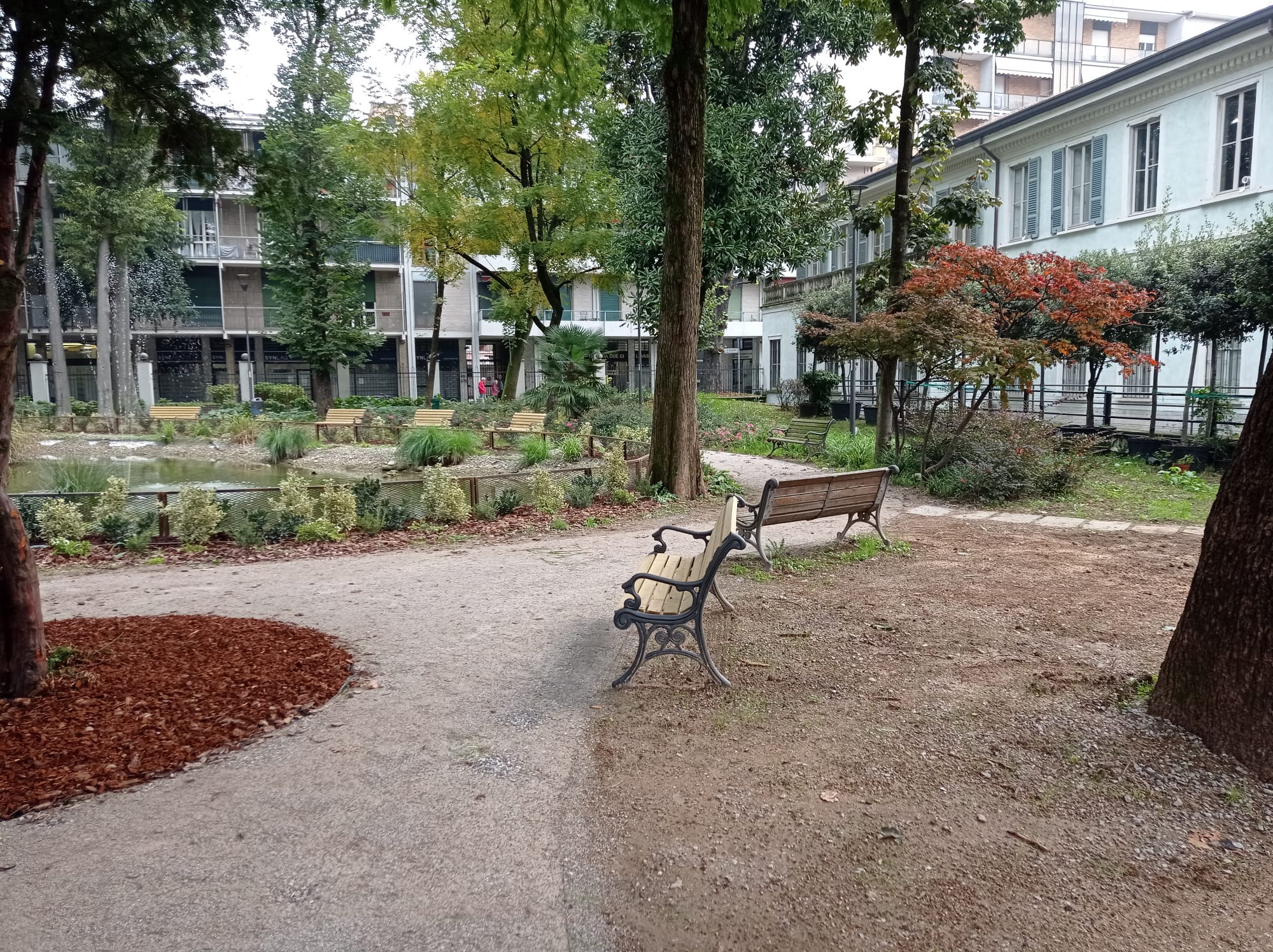 immagine di galleria 'Restyling del giardino di villa Mylius - prima parte'