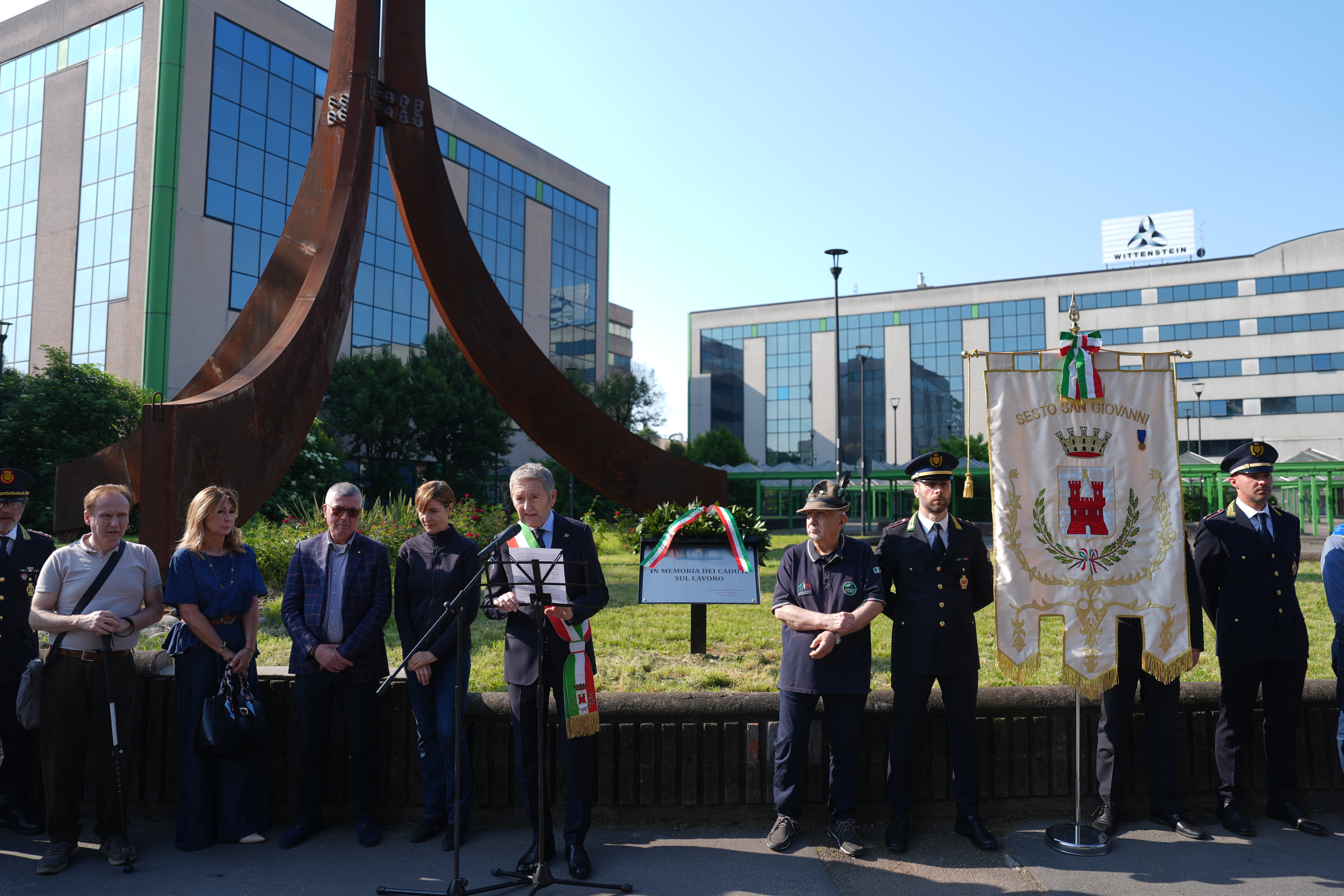 immagine di galleria 'Celebrazione della Giornata del lavoro'