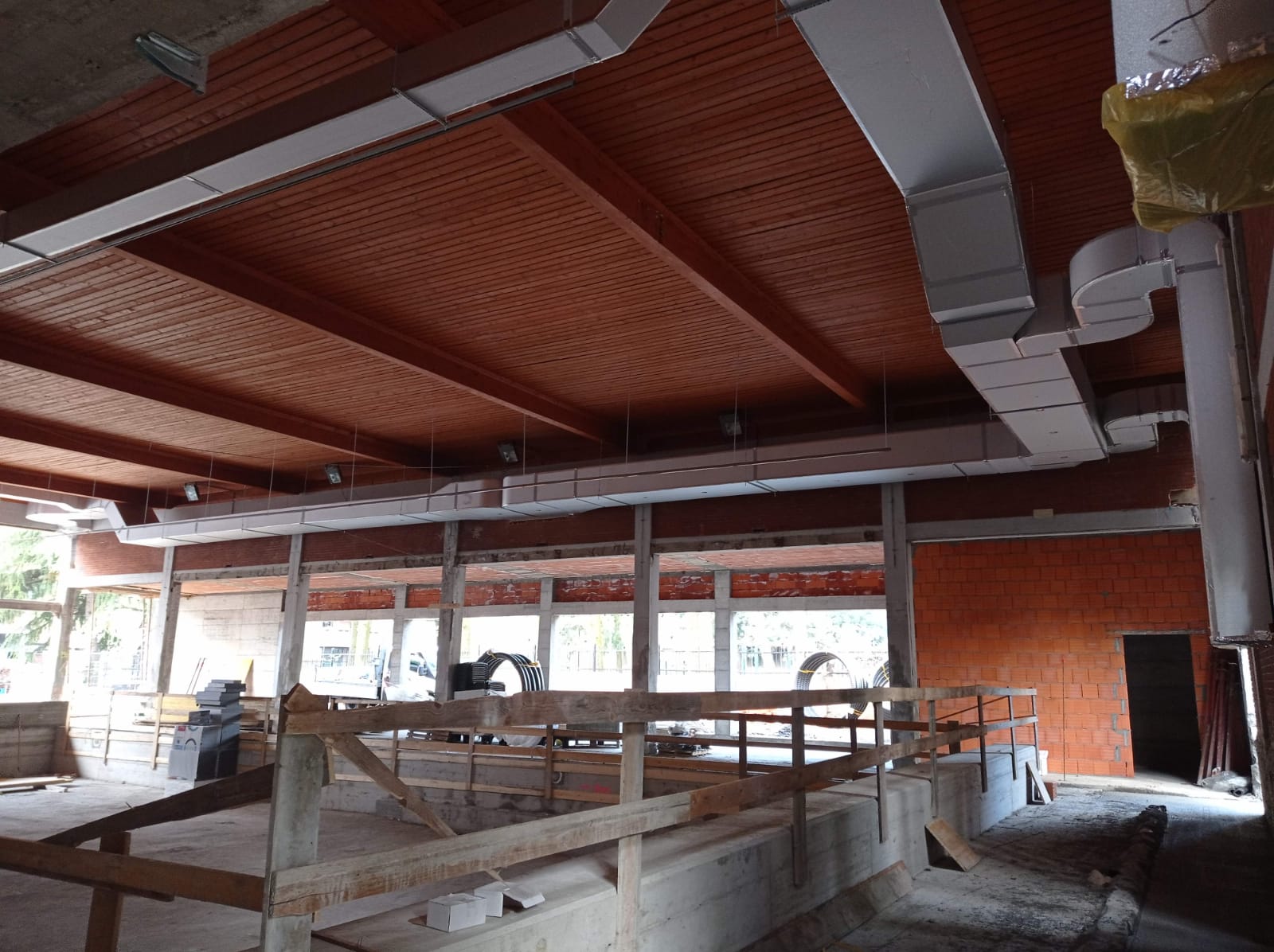 immagine di galleria 'Piscina De Gregorio'