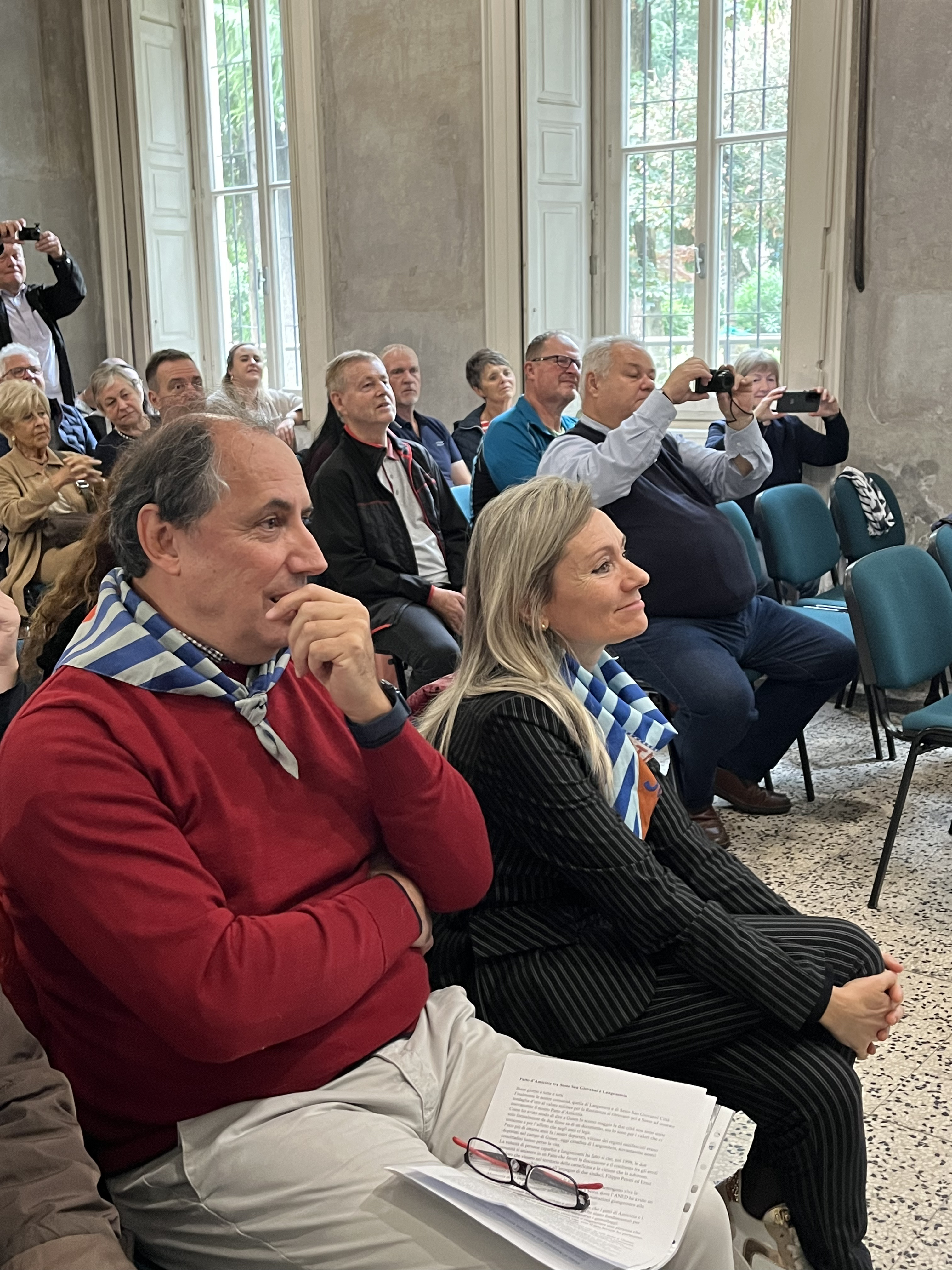 immagine di galleria 'Visita della delegazione di Langenstein'