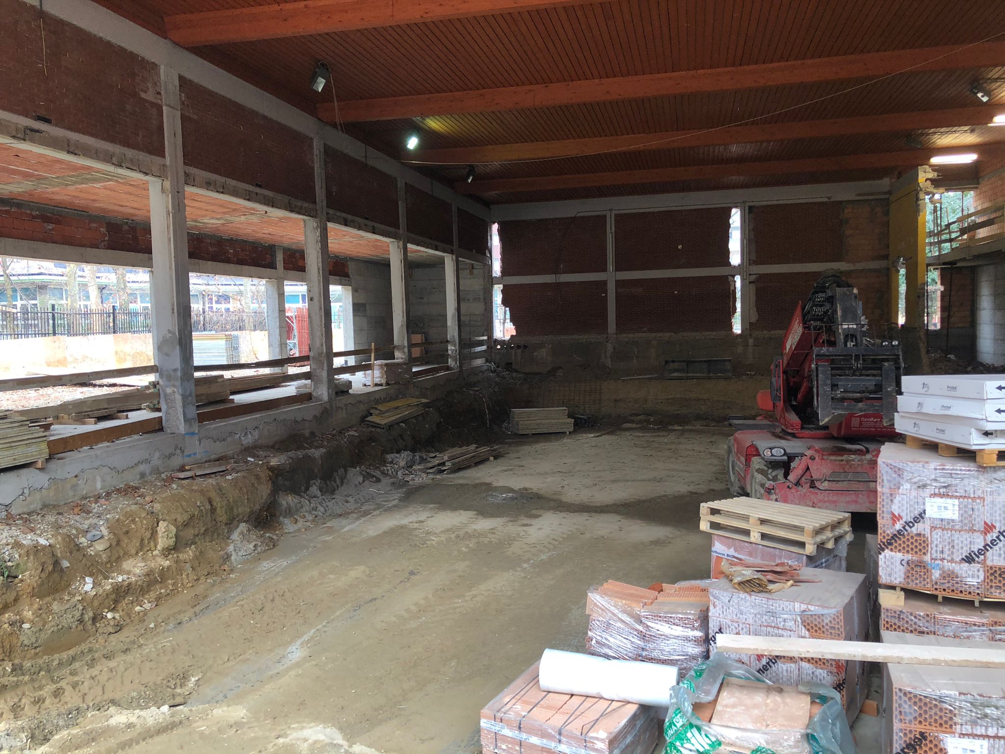 immagine di galleria 'Piscina De Gregorio'