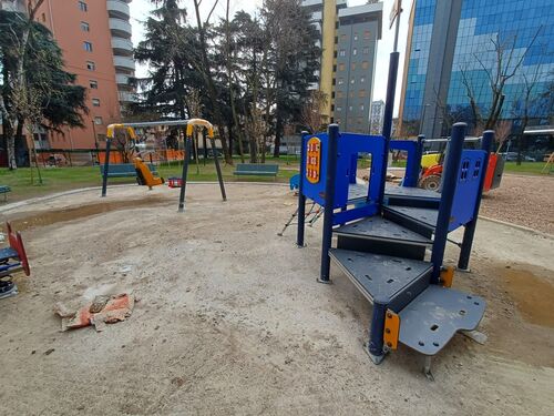 immagine di galleria 'Riqualificazione del giardino Bazzega-Corridoni Padovani'