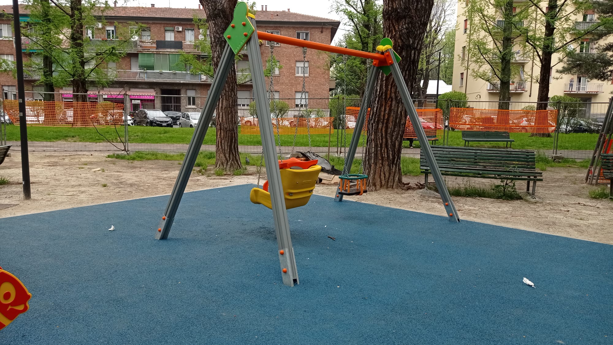 immagine di galleria 'Giardino XXV aprile: nuovi giochi inclusivi!'
