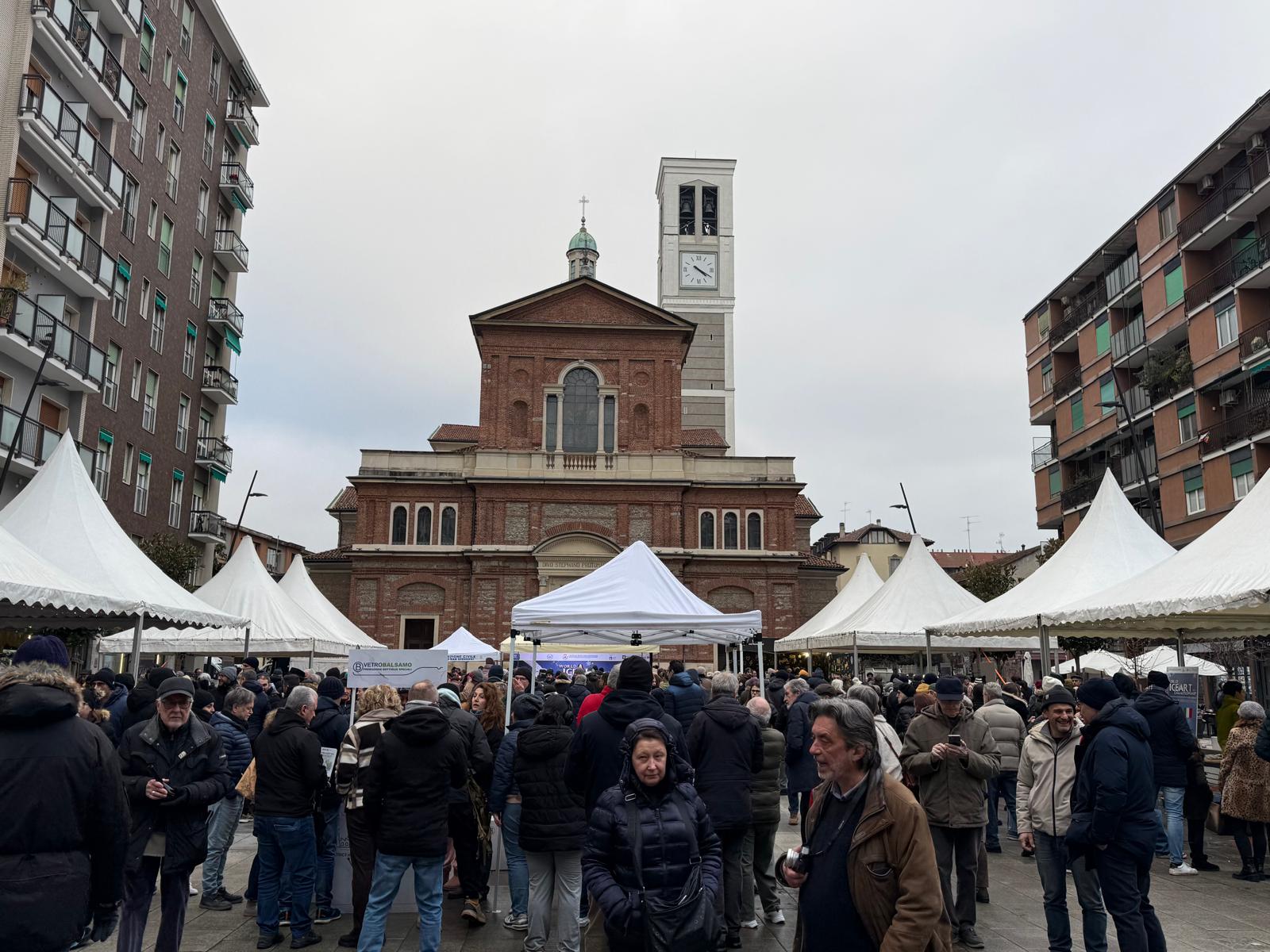 immagine di galleria 'Finale assoluta del Campionato “World Ice Art Championship”'