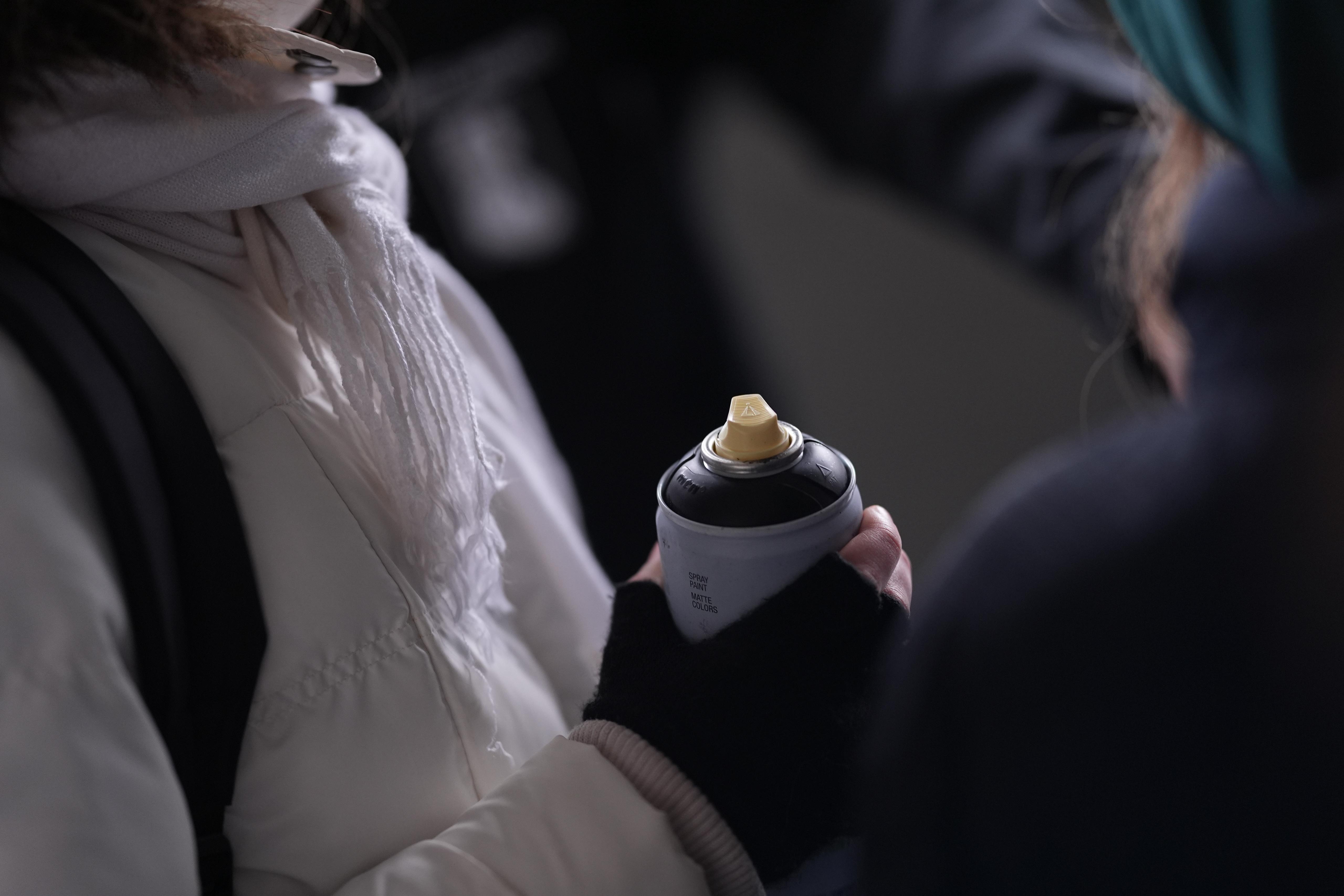 immagine di galleria 'Siamo energia! Il murales nel sottopasso Garibaldi'